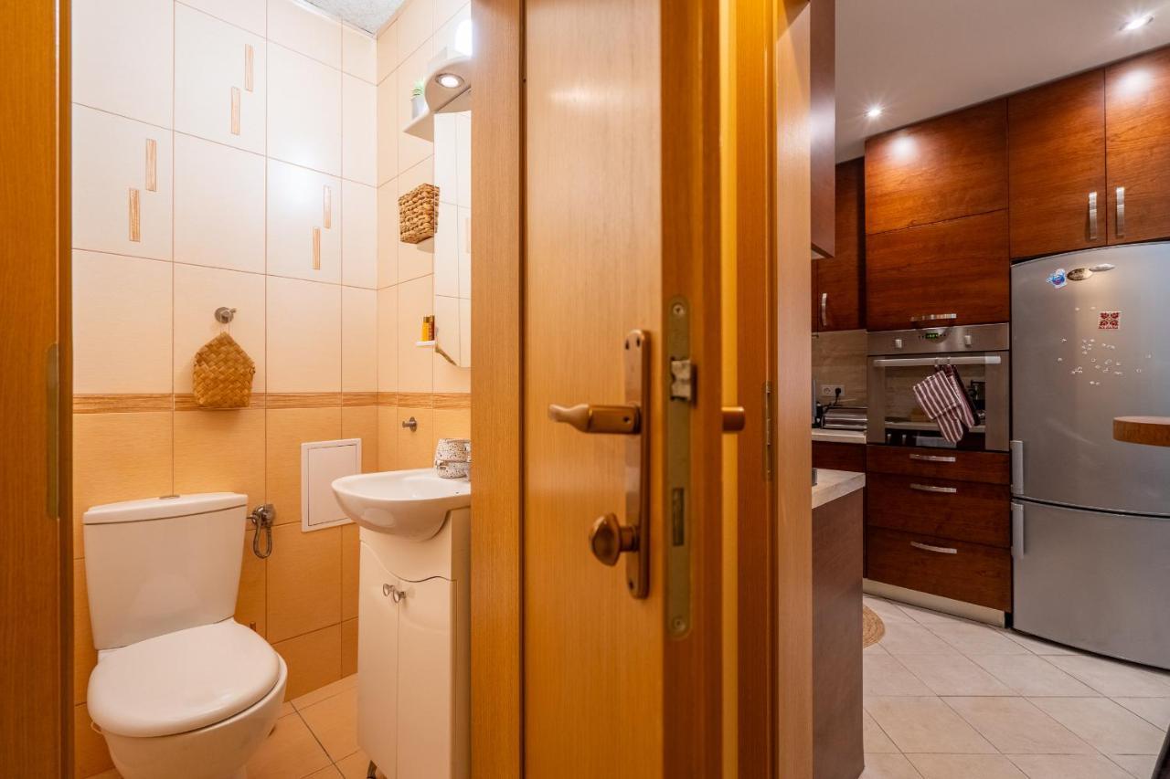 Premium Comfy 2Bdr Apt - Free Parking - Fast Wi-Fi Софія Екстер'єр фото