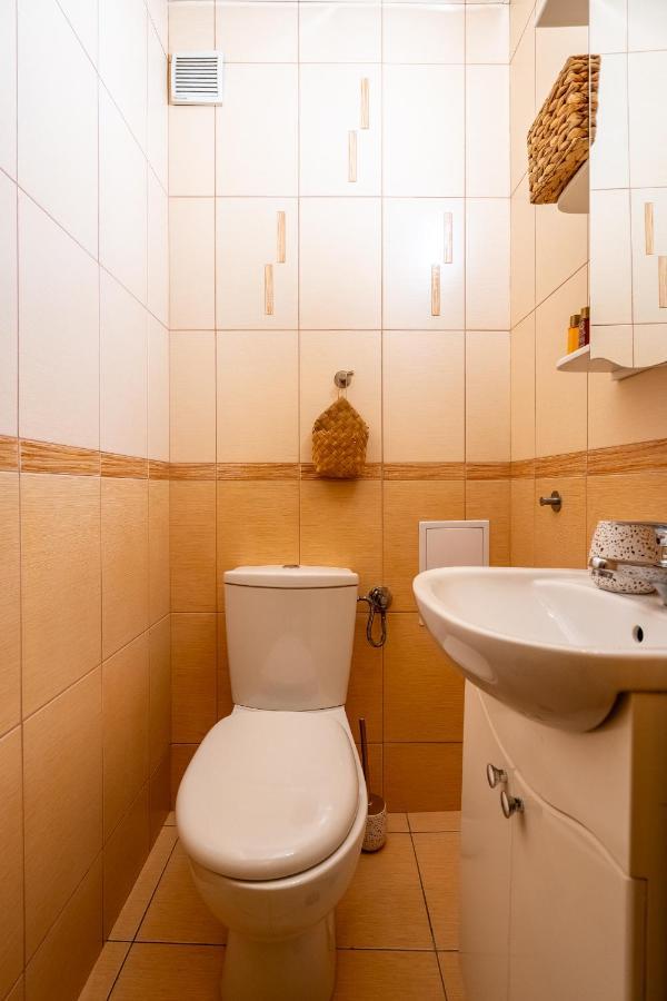 Premium Comfy 2Bdr Apt - Free Parking - Fast Wi-Fi Софія Екстер'єр фото