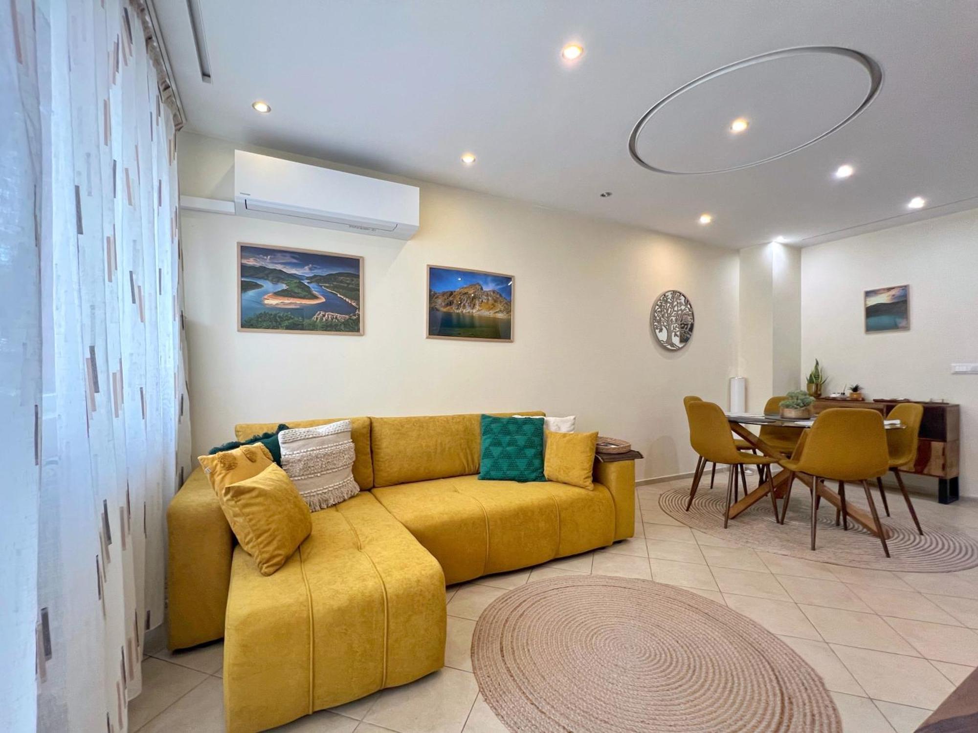 Premium Comfy 2Bdr Apt - Free Parking - Fast Wi-Fi Софія Екстер'єр фото